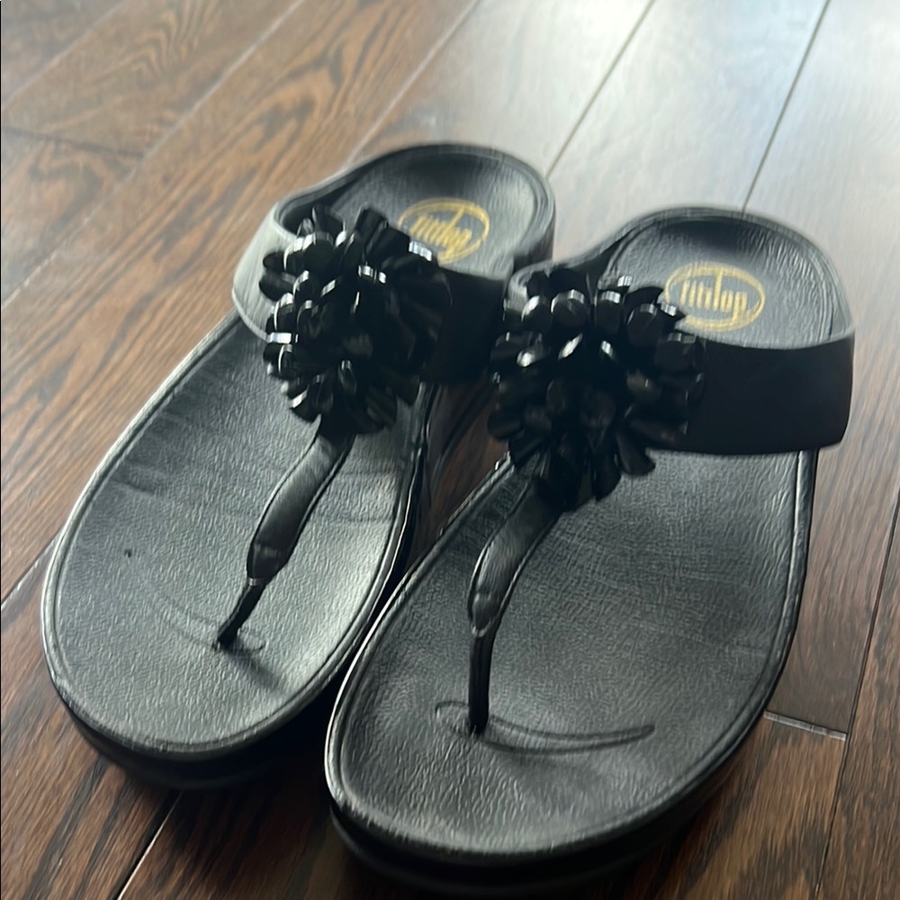 Fitflop Black Sandals size 9